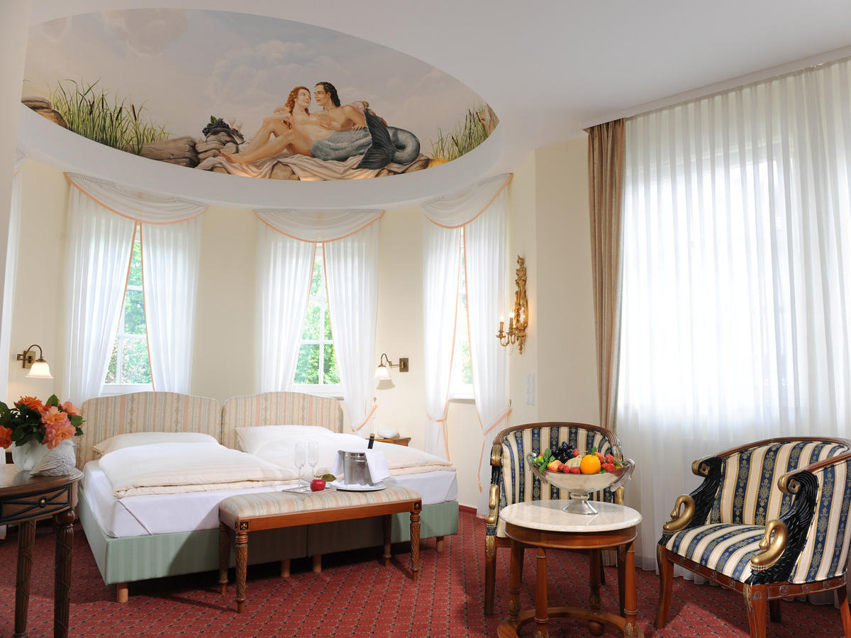 Schlosshotel Neckarbischofsheim Room photo
