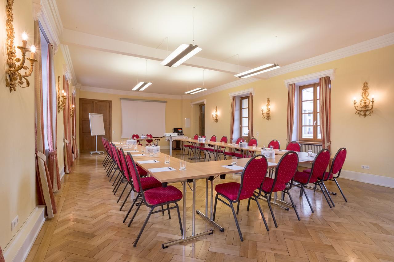 Schlosshotel Neckarbischofsheim Exterior photo